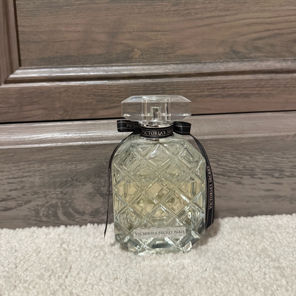 Used Bombshell Paris Eau De Parfum